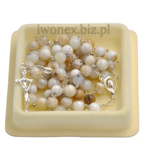 Różaniec opal biały na srebrze – duchowość w szlachetnej formie