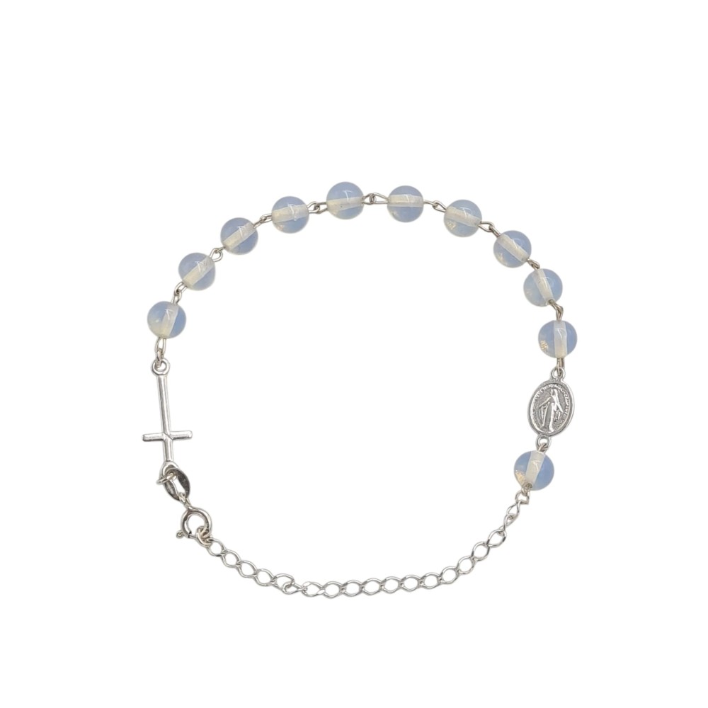 Bransoletka srebrna z opalu– elegancja i styl Bransoletka srebrna z opalu– elegancja i styl