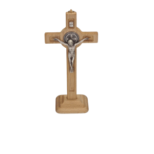 Krzyż z Drewna Bukowego – Święty Znak Wiary i Zbawienia